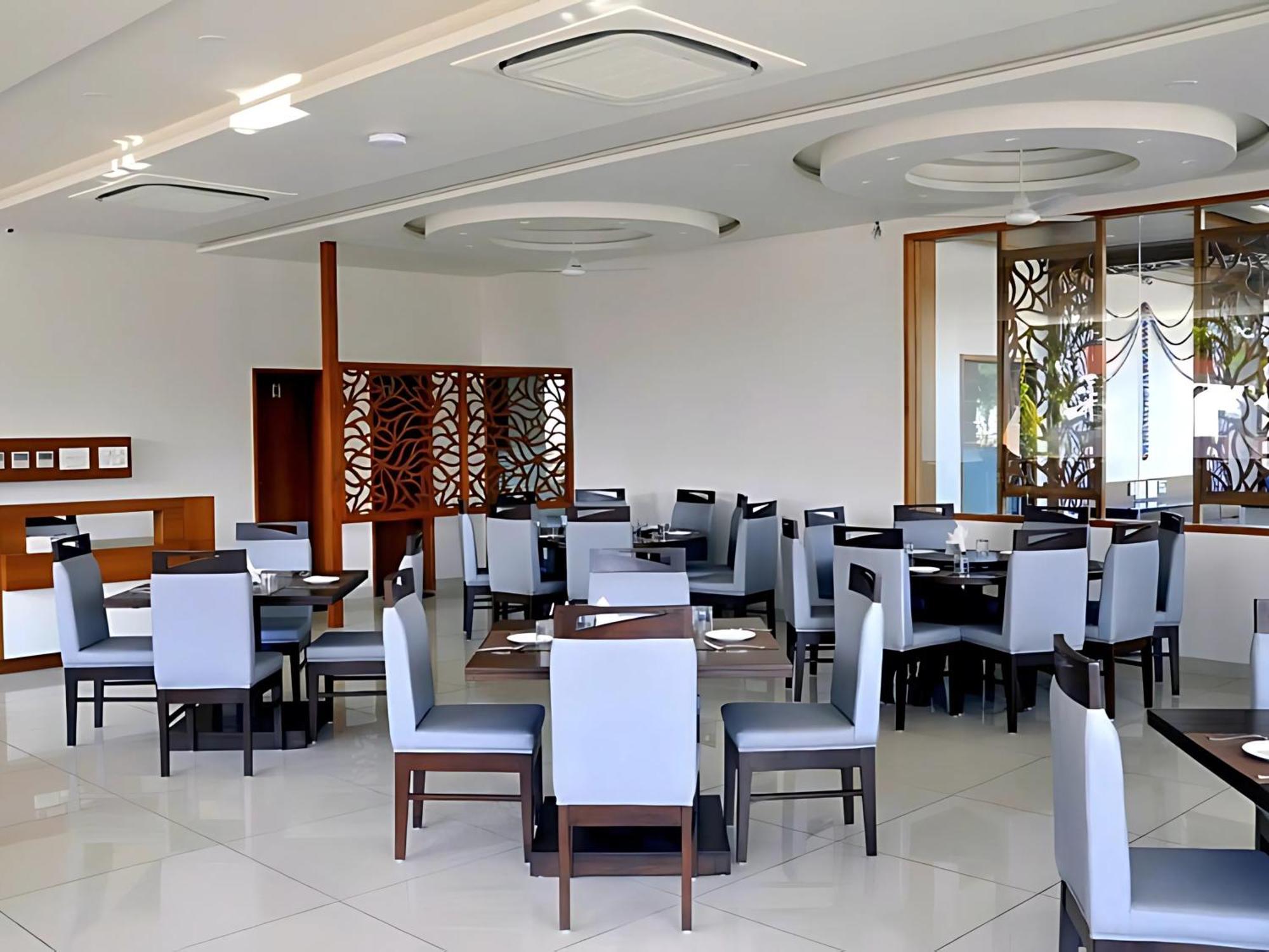 Srijan Inn Abu Road Exterior photo